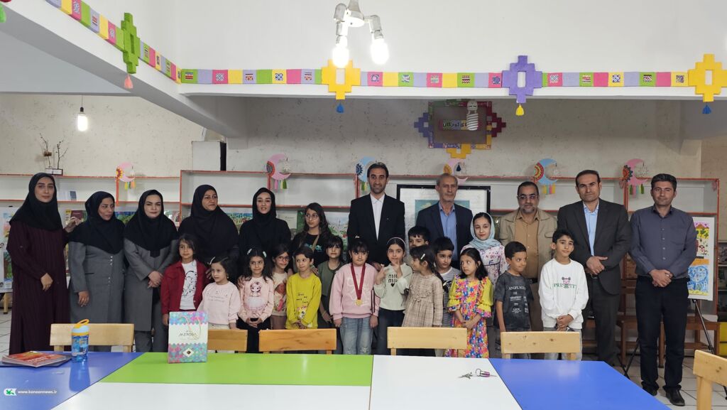 برپایی نمایشگاه نقاشی  «نقش و رنگ کودکی» در یاسوج