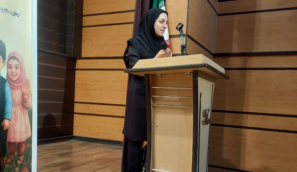 همایش تبیین حقوق کودک در مرکز شماره ۴ کانون کرمانشاه
