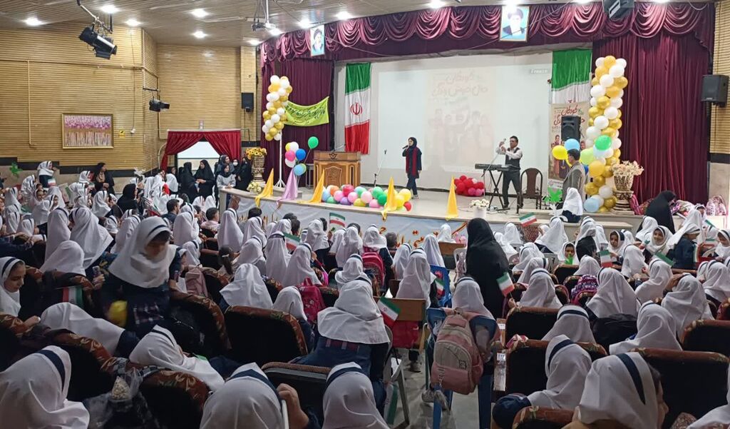 جشن بزرگ هفته ملی کودک در سنقر