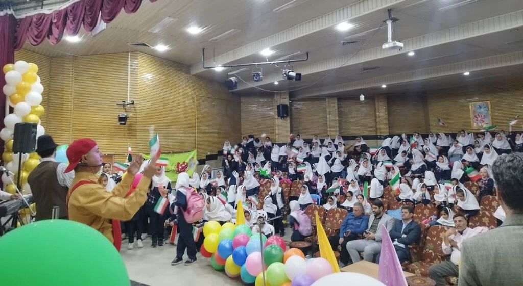 جشن بزرگ هفته ملی کودک در سنقر