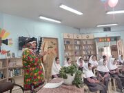 نوخوان‌های دختر بیارجمند با قصه‌گویی مادربزرگ و سفالگری در جشن ملی پیوند خوردند