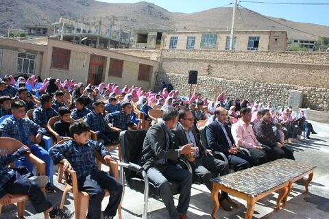جشن ملی «نوخوان‌ها» در کانون استان اصفهان برگزارشد- آلبوم ۲
