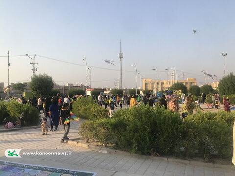 جشن پرواز بادبادکها در مراکز فرهنگی هنری کانون استان بوشهر