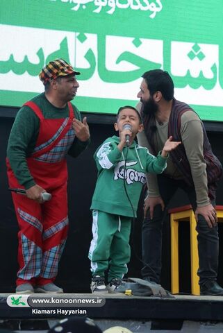 تماشاخانه‌ی سیار کانون در چهارمحال و بختیاری(هفشجان)