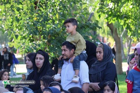 تماشاخانه‌ی سیار کانون در چهارمحال و بختیاری(هفشجان)