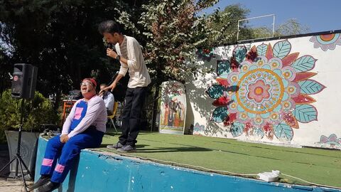 کرمانشاه. نوخوان‌ها در پارک معلم