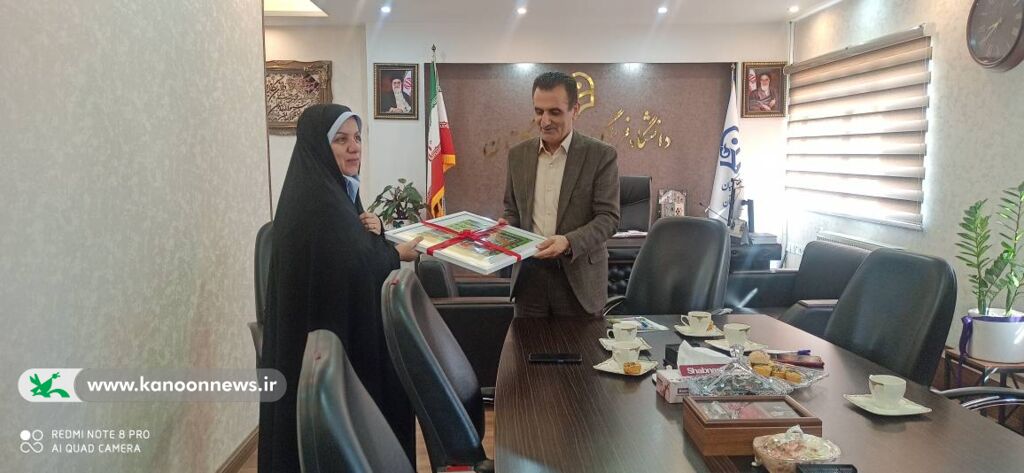 راه‌اندازی دوره‌های آموزشی قصه‌گویی برای دانشجومعلمان در گلستان