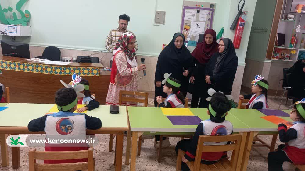 ویژه‌برنامه «کودکان، رنگ و شادی زندگی» در کردکوی برگزار شد