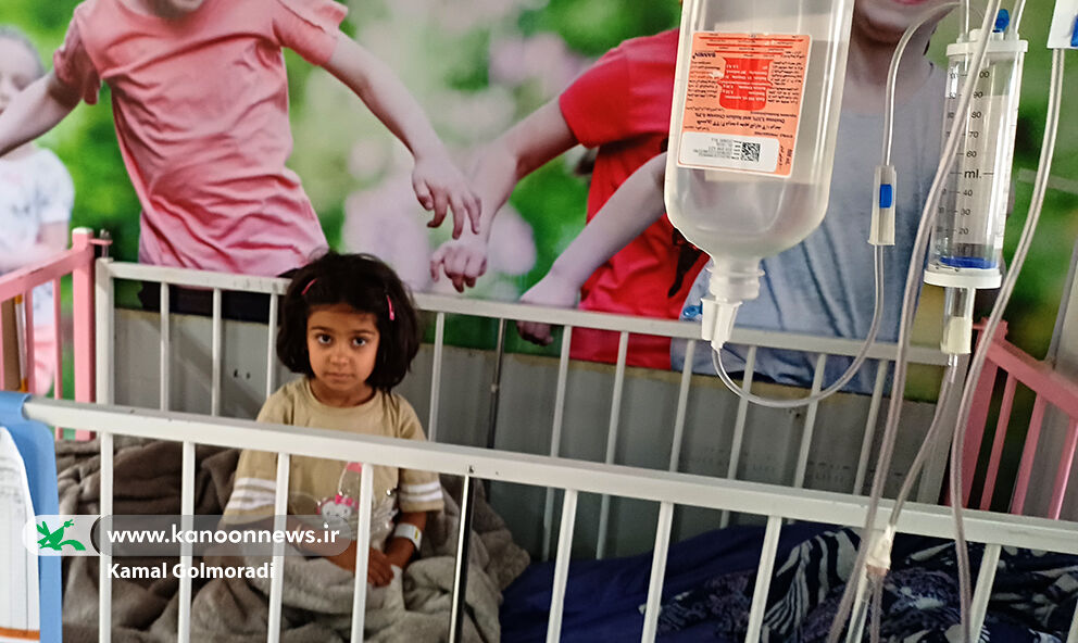 مربیان کانون لرستان لبخند را بر چهره کودکان بیمار نشاندند