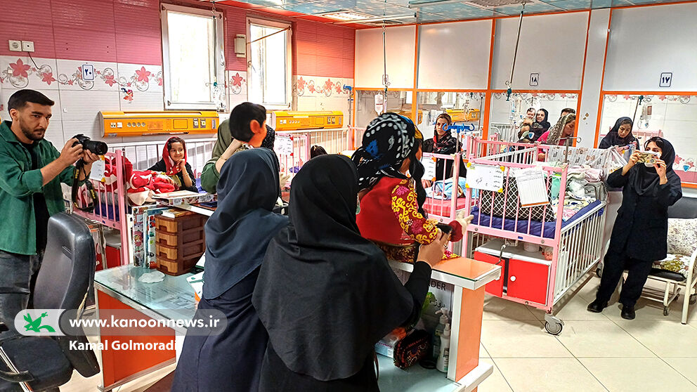 مربیان کانون لرستان لبخند را بر چهره کودکان بیمار نشاندند