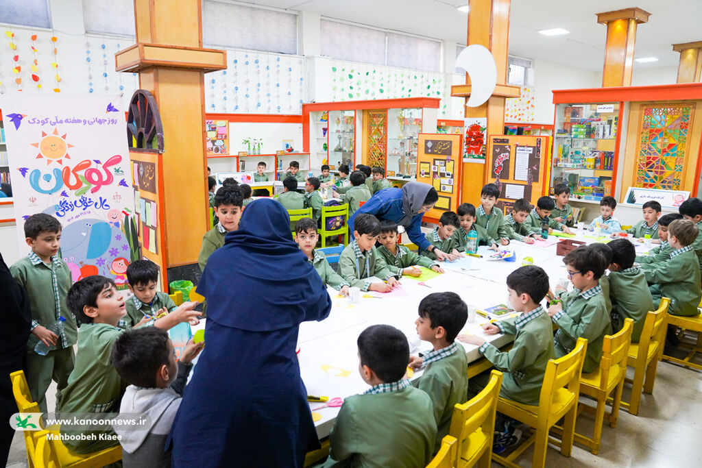 جشن ملی «نوخوانها» با حضور مدیرعامل کانون در تهران برگزار شد