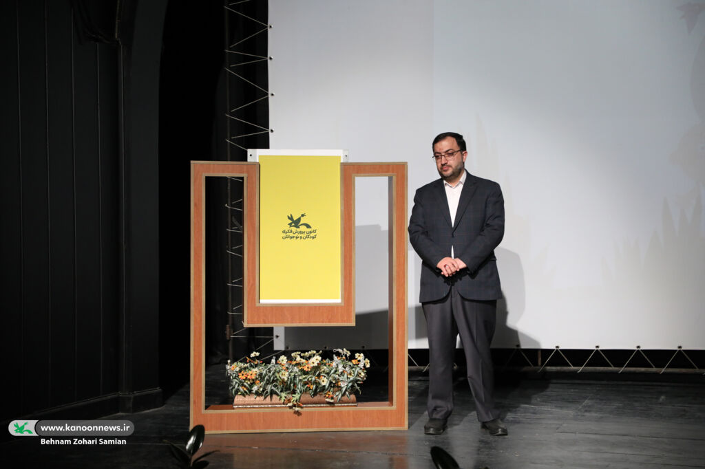 کتابهای کانون باید سواد فرهنگی بچهها را افزایش دهد