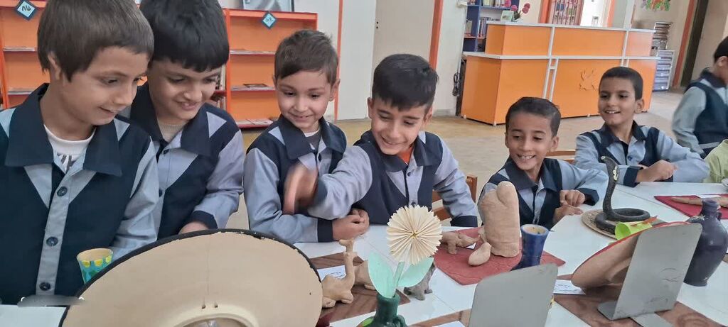 در جشن "نوخوانها"ی کانون کنگاور، کودکان با هم و برای هم خواندند