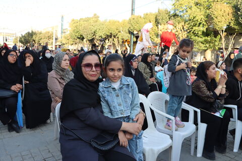 جشن ستاره‌های دنباله‌دار_مرکزی