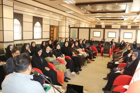 گردهمایی کارکنان و مسوولان مراکز کانون استان اصفهان به روایت تصویر