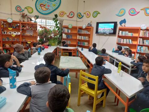 دنیای علم. کرمانشاه