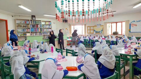 دنیای علم. کرمانشاه