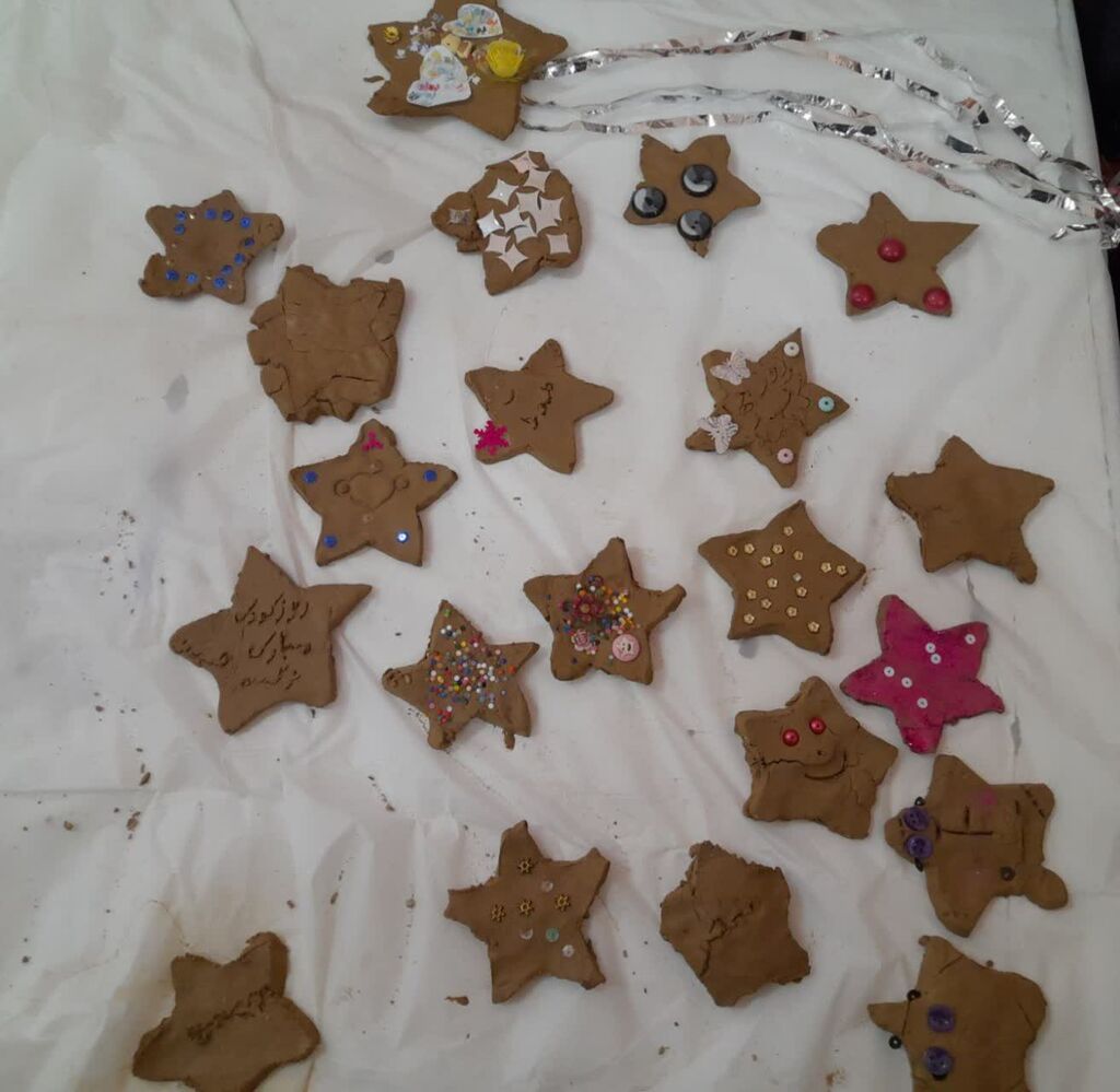 نوخوان های کوچک مرکز فرهنگی هنری شماره ۳ با «قدم یازدهم» به دنیای کتاب ها و قصه ها قدم گذاشتند