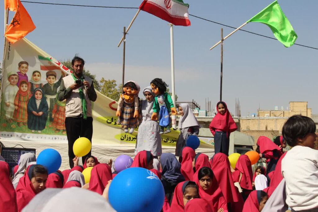 برپایی جشنهای بزرگ هفته ملی کودک در مراکز کانون استان همدان