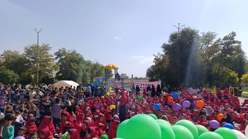 برپایی جشنهای بزرگ هفته ملی کودک در مراکز کانون استان همدان