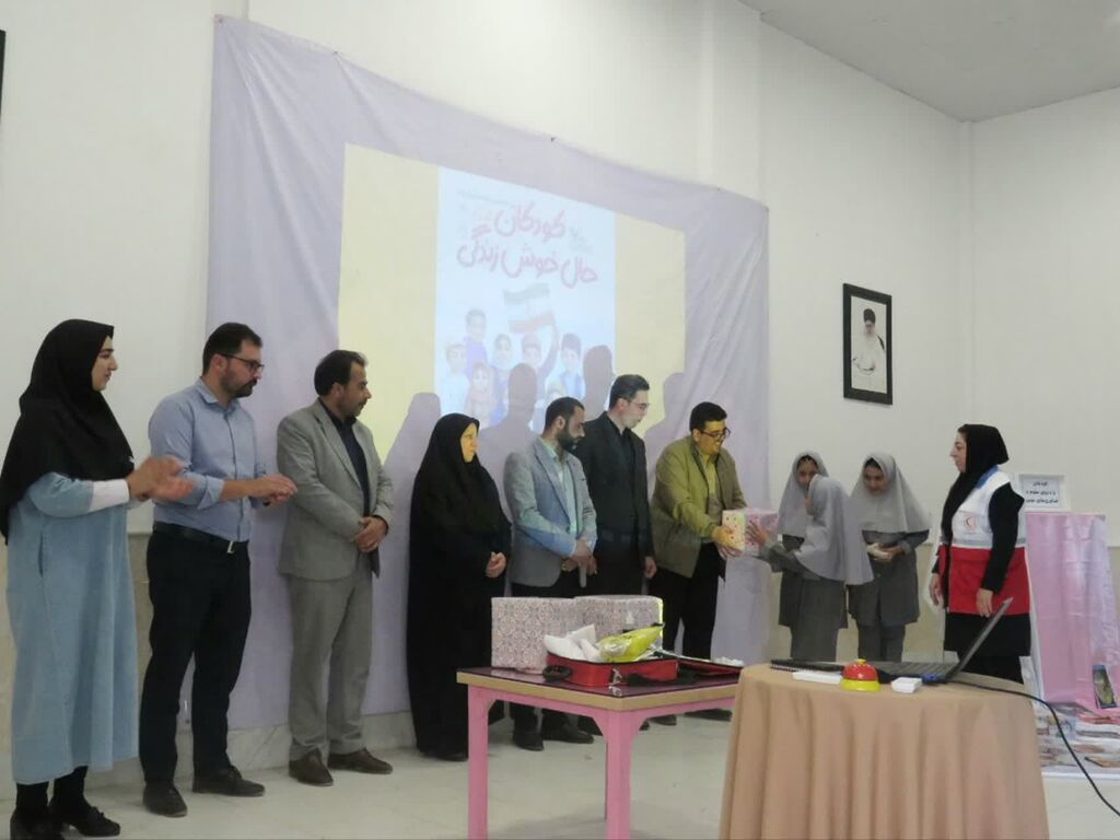 برپایی جشن‌های بزرگ هفته ملی کودک در مراکز کانون استان همدان