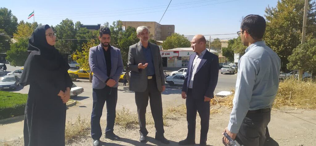 بازدید فرماندار تویسرکان از کانون این شهرستان