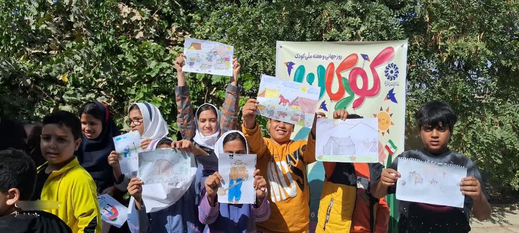 جشن دنیای علم و فناوری برای کودکان روستای طاهرآباد کنگاور