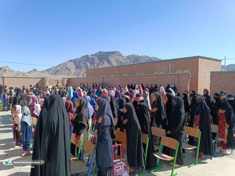 سفر فرهنگی هفته ملی کودک به روستای عشایری علی آباد چاه زرد زاهدان(سیستان و بلوچستان)