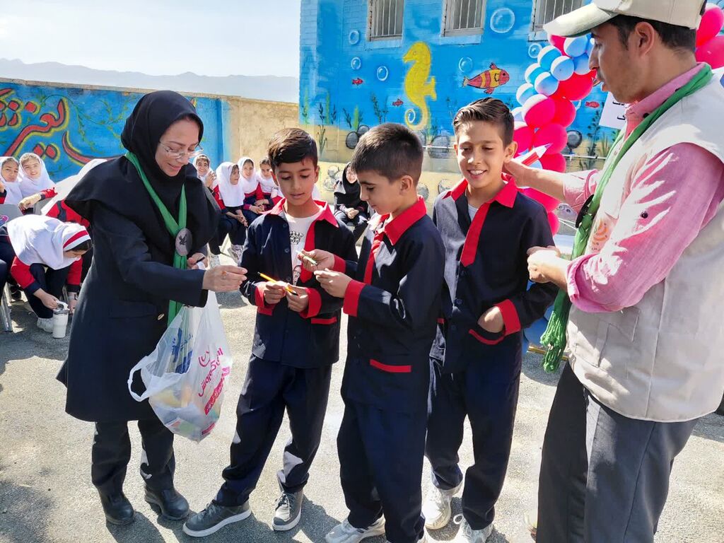 "یک روز با کانون" یک برنامه جذاب در هفته ملی کودک