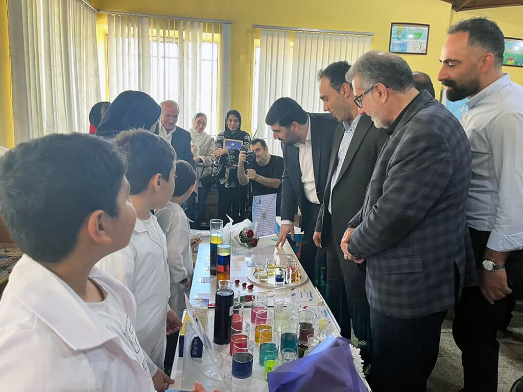 تجلی شعار «کودکان، حال خوش زندگی» در جشنواره علمی آستارا/ ۵۳ دستسازه پژوهشی رونمایی شد