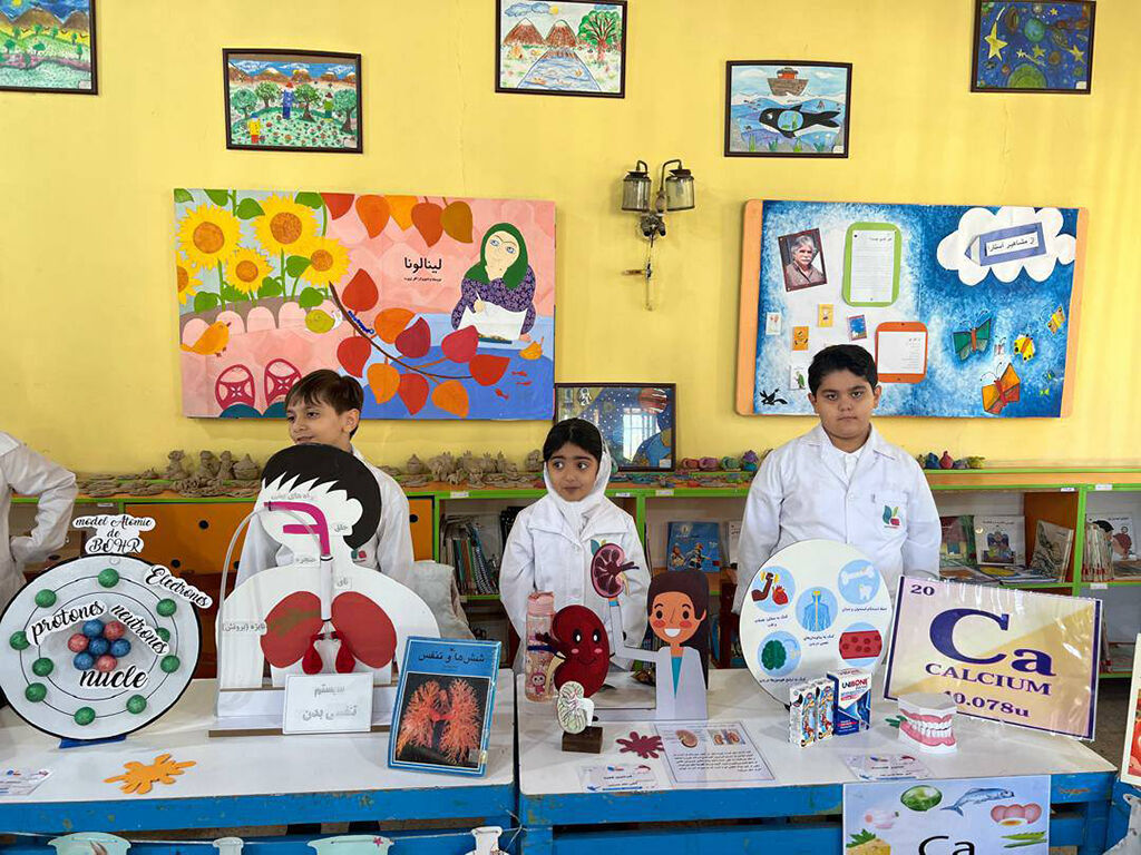 تجلی شعار «کودکان، حال خوش زندگی» در جشنواره علمی آستارا/ ۵۳ دستسازه پژوهشی رونمایی شد