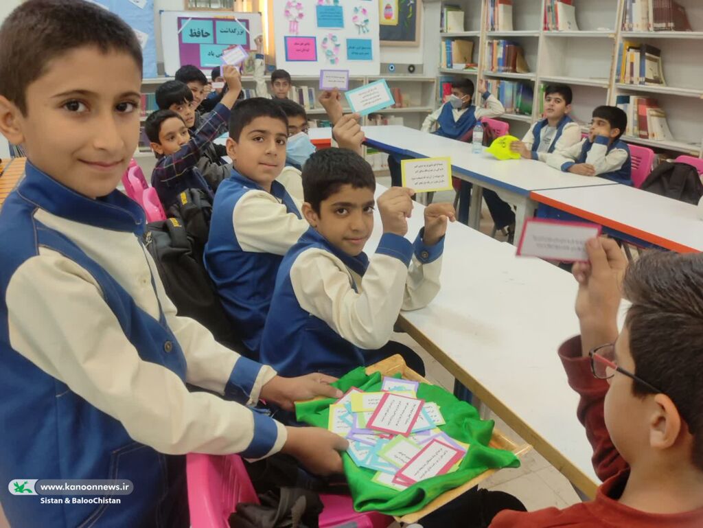 برگزاری برنامه روز بزرگداشت حافظ در مرکز فرهنگی هنری شماره چهار زاهدان(سیستان و بلوچستان)