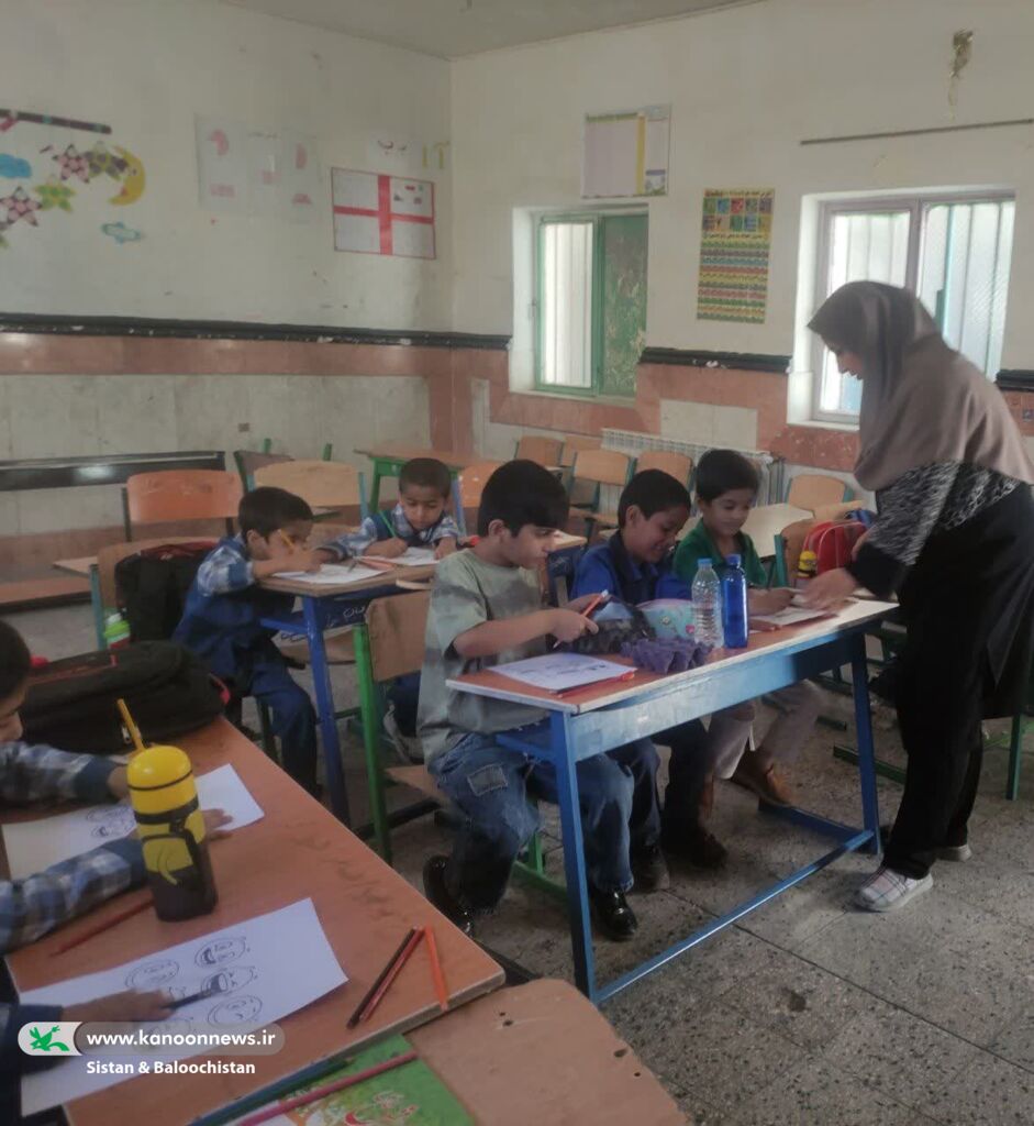 حضور کانون پرورش فکری در مدارس استان برای اجرای برنامههای شاد و فرهنگی به مناسبت هفته ملی کودک(بخش پایانی)