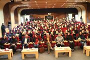 نشست نقد و بررسی کتاب «توران تور» در مدرسه ریحانه برگزار شد