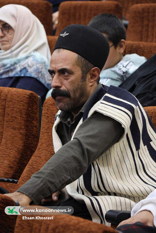 نقالی و شاهنامه‌‌خوانی نوجوانان زاگرس‌نشین در شهرکرد
