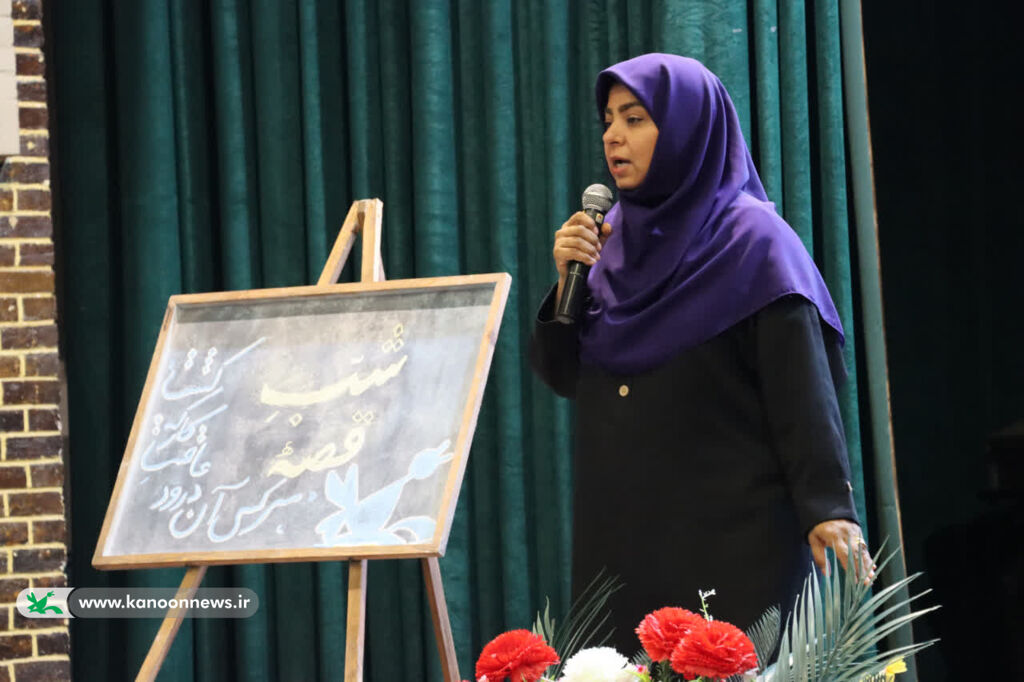 «نشست شب قصه» کانون ویژه دانشجو معلمان برگزار شد