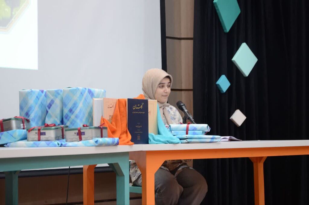 برگزیدگان مسابقه ادبی گلستان خوانی معرفی شدند