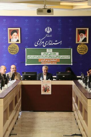 نشست نوجوانان با مسئولین_مرکزی