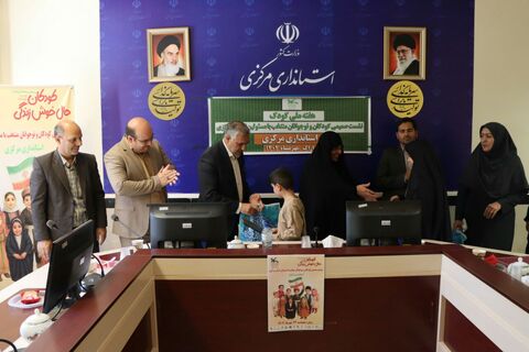 نشست نوجوانان با مسئولین_مرکزی