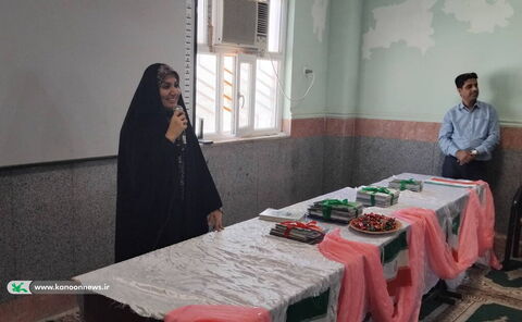 آلبوم تصویری اهدای کتاب به دانش‌آموزان روستاهای لیلک و چاه تلخ جنوبی