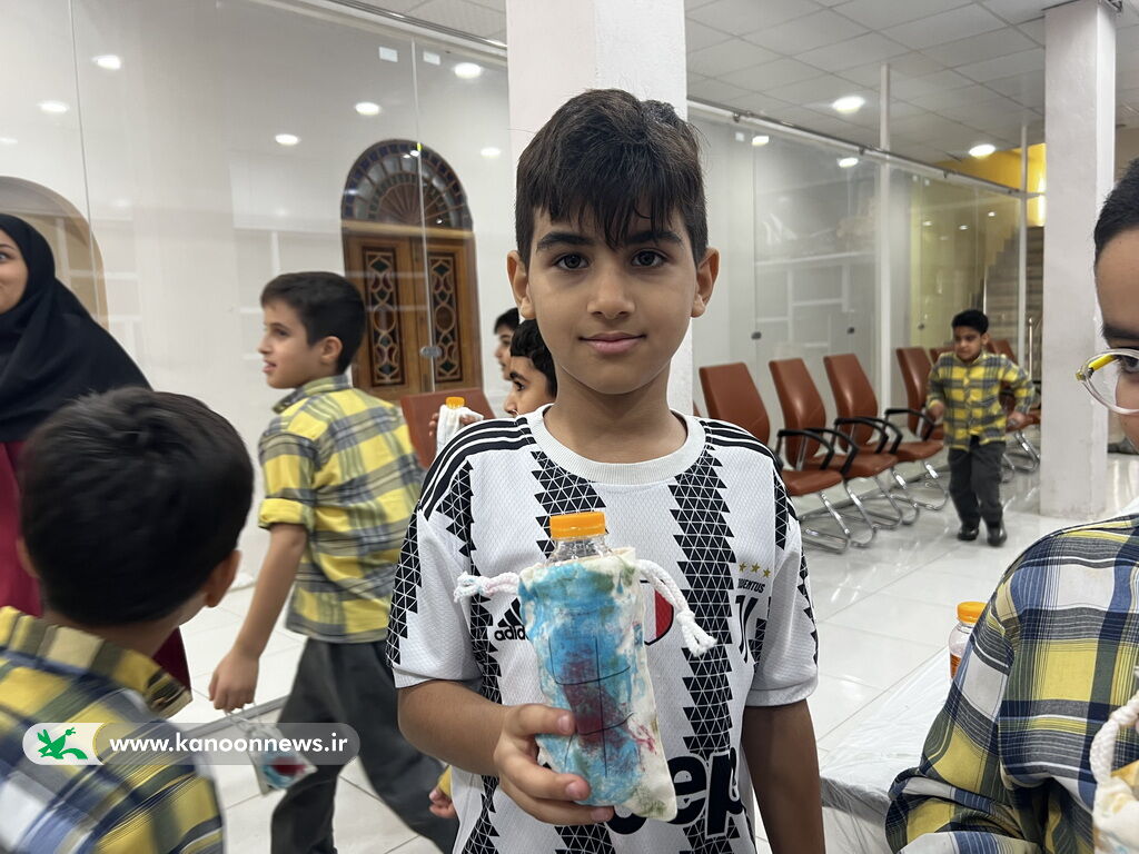 برگزاری ورکشاپ آموزشی "چاپ روی پارچه و هنر صدف"