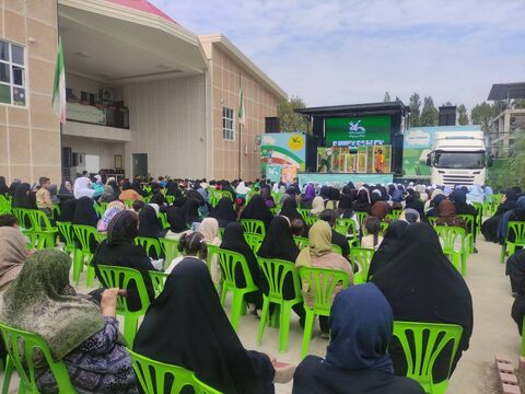 نخستین اجرای تماشاخانه سیار کانون مازندران در قائمشهر