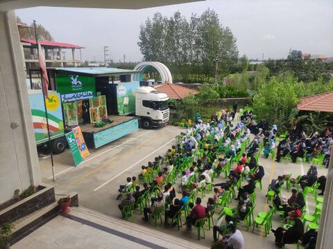 نخستین اجرای تماشاخانه سیار کانون مازندران در قائمشهر