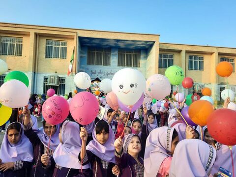 پرواز امید و رنگ نشاط در جشن‌های هفته ملی کودک کانون فارس