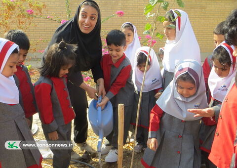 ویژه برنامه های هفته ملی کودک در مراکز کانون استان بوشهر(۱۵)