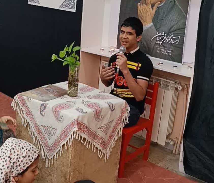 خراسان جنوبی محمدرضا صدای قصههای بریل برای کودکان و نوجوانان شد