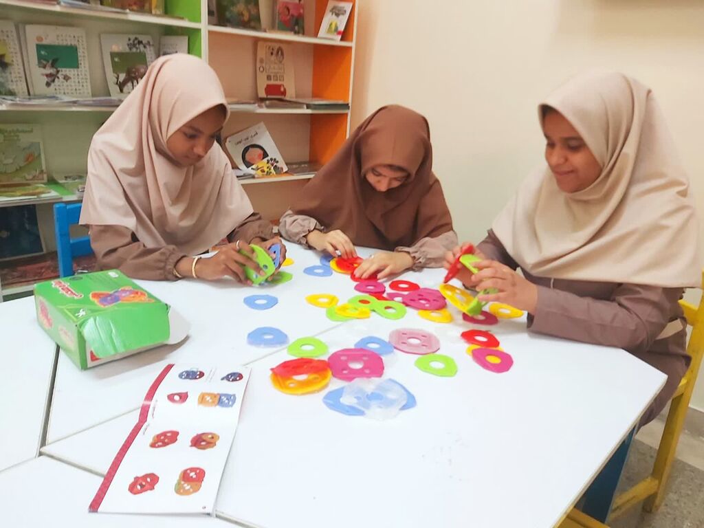 ۳۴۰ کودک و نوجوان از بازی های رو میزی کانون هرمزگان بهره مند شدند