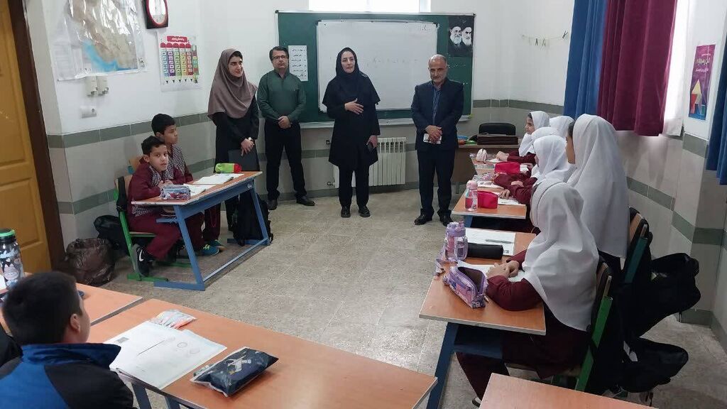 کتابخانه‌های کلاسی در روستاهای نوشهر رونق گرفت