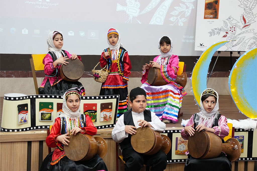 سینما- تئاتردانشآموزی کانون گیلان در رشت گشایش یافت