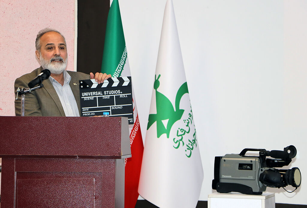 سینما- تئاتردانشآموزی کانون گیلان در رشت گشایش یافت